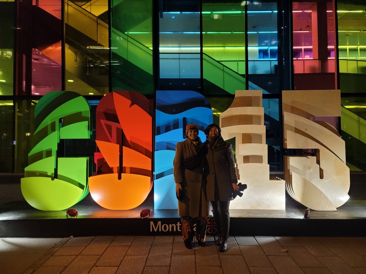 Jess Grant and Jackie Bowen at the entrance to the biodiversity summit