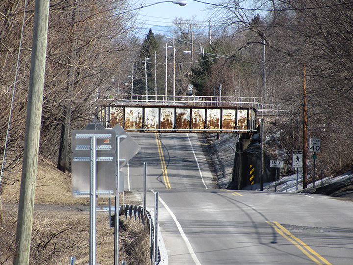 Uploaded Image: /vs-uploads/Trains/Willsboro Trestle2.jpg