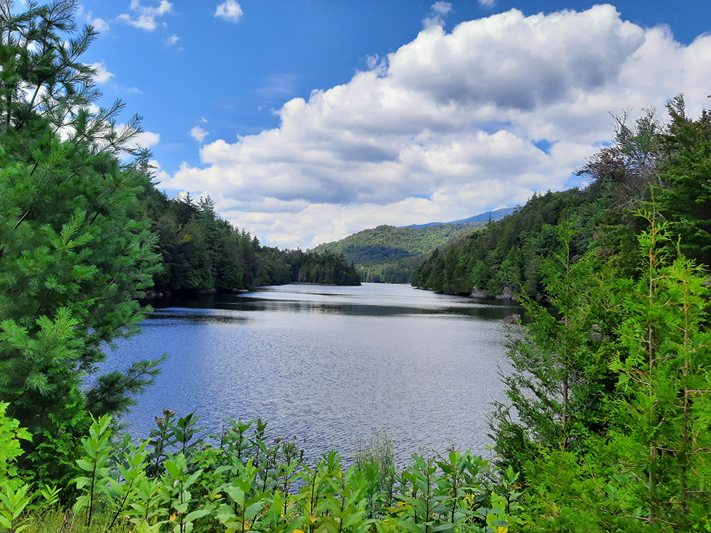 Henderson Lake