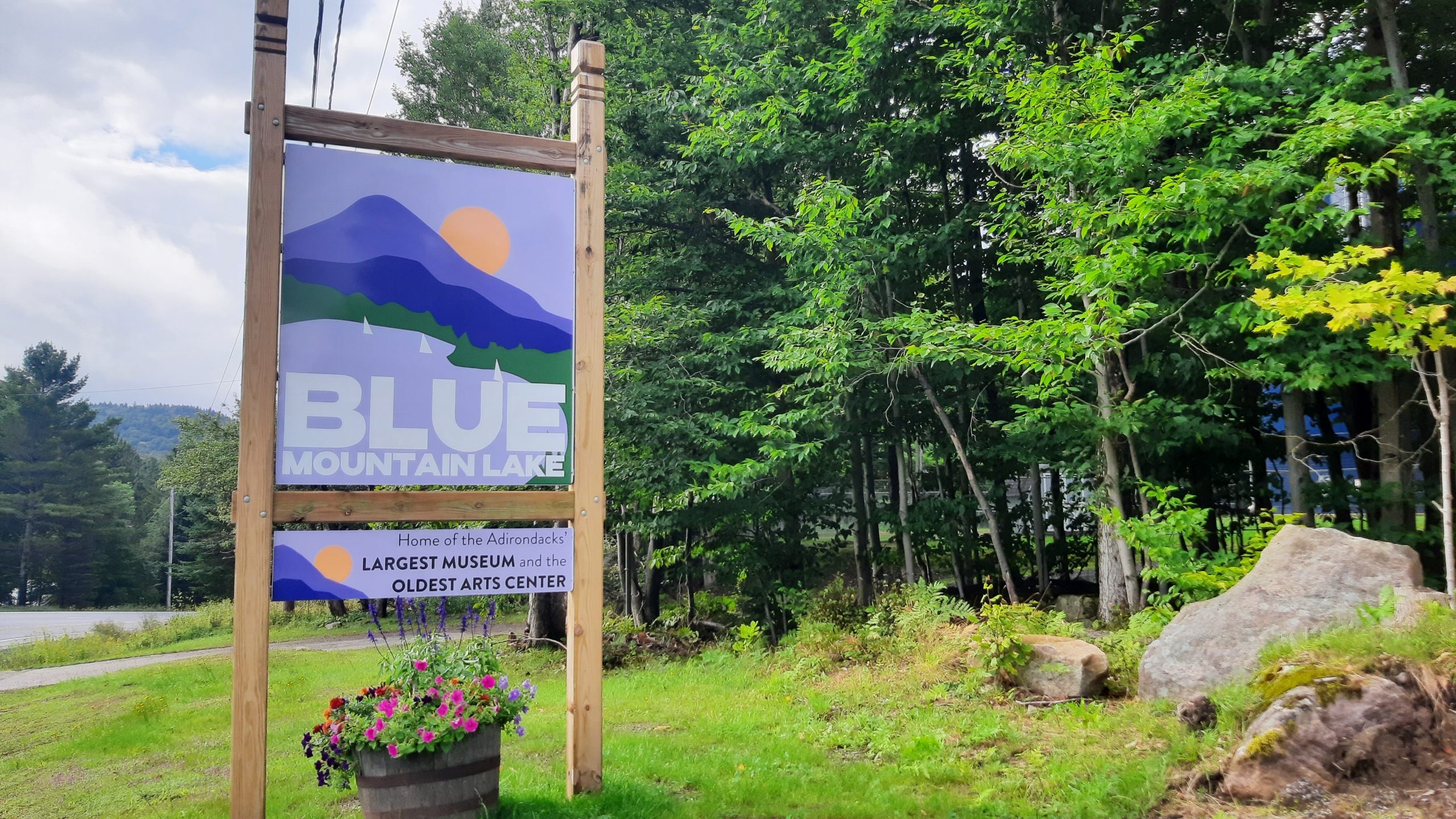 The new welcoming signs at Blue Mountain Lake